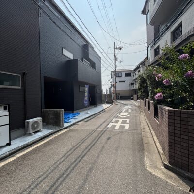 前面道路①