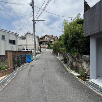 前面道路①
