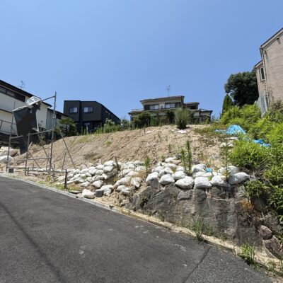 当該地③